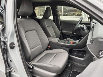 Lexus LBX